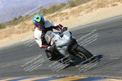 media/Feb-13-2022-SoCal Trackdays (Sun) [[c9210d39ca]]/Turn 7 Inside (1040am)/